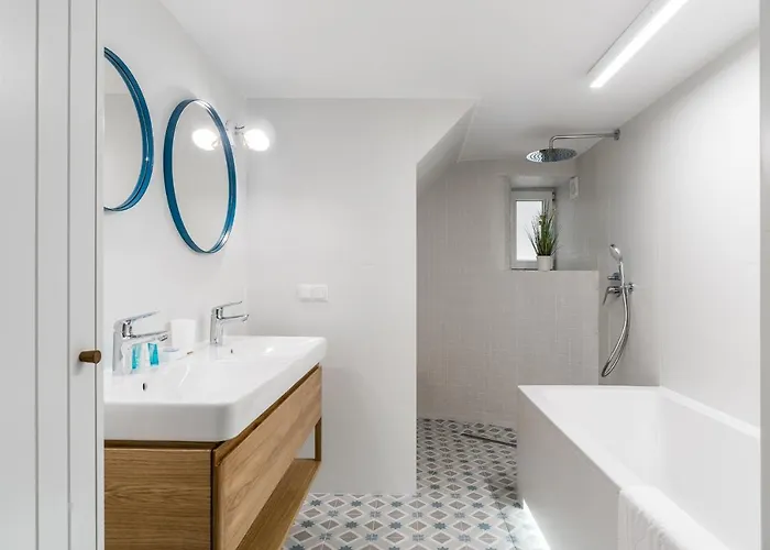 Sanhaus - Porto And Madera Boutique *